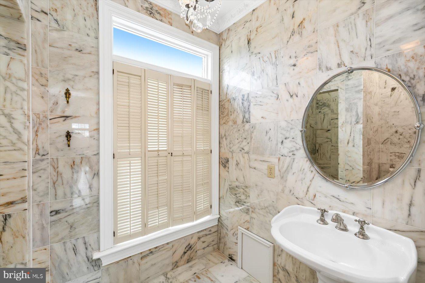 BOSCOBEL FARMS - Residential