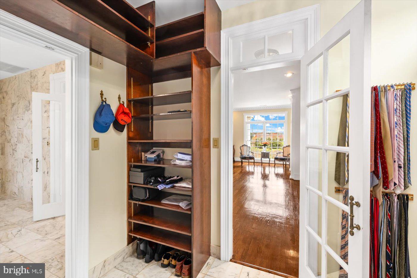 BOSCOBEL FARMS - Residential