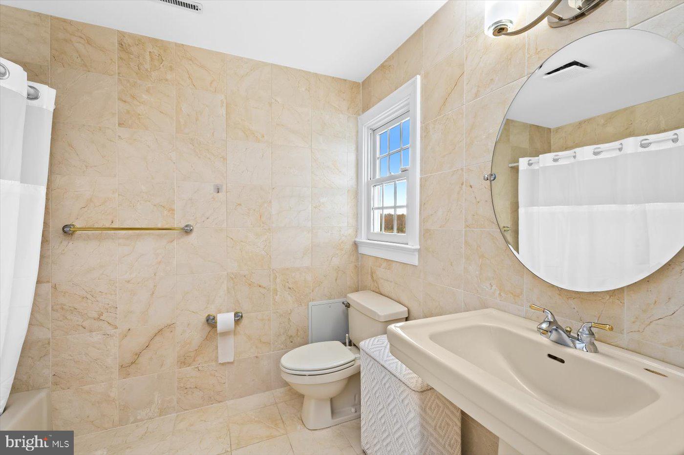 BOSCOBEL FARMS - Residential