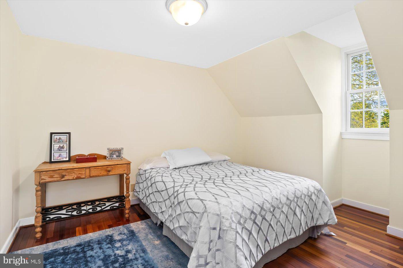 BOSCOBEL FARMS - Residential