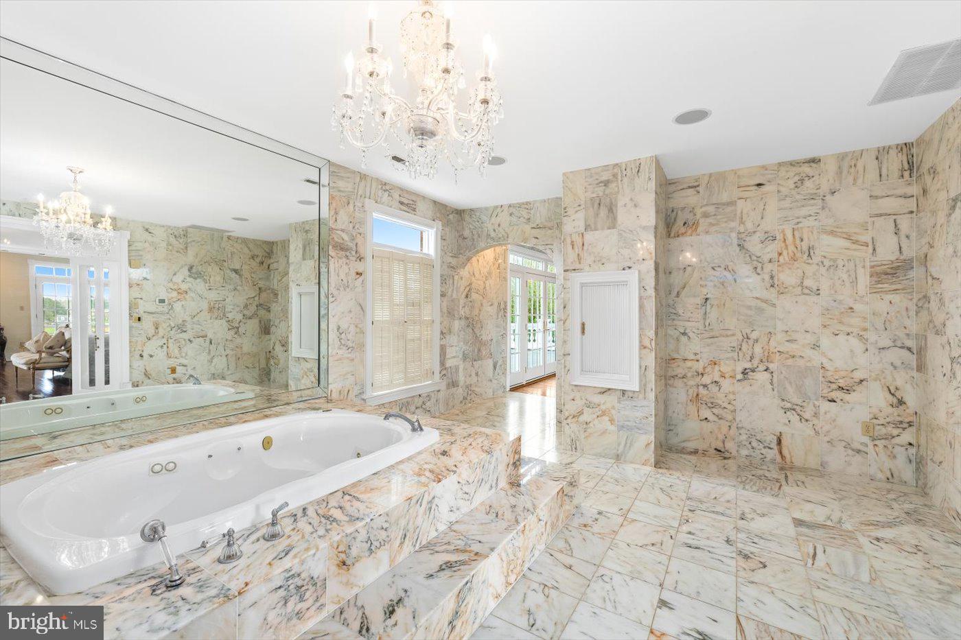 BOSCOBEL FARMS - Residential