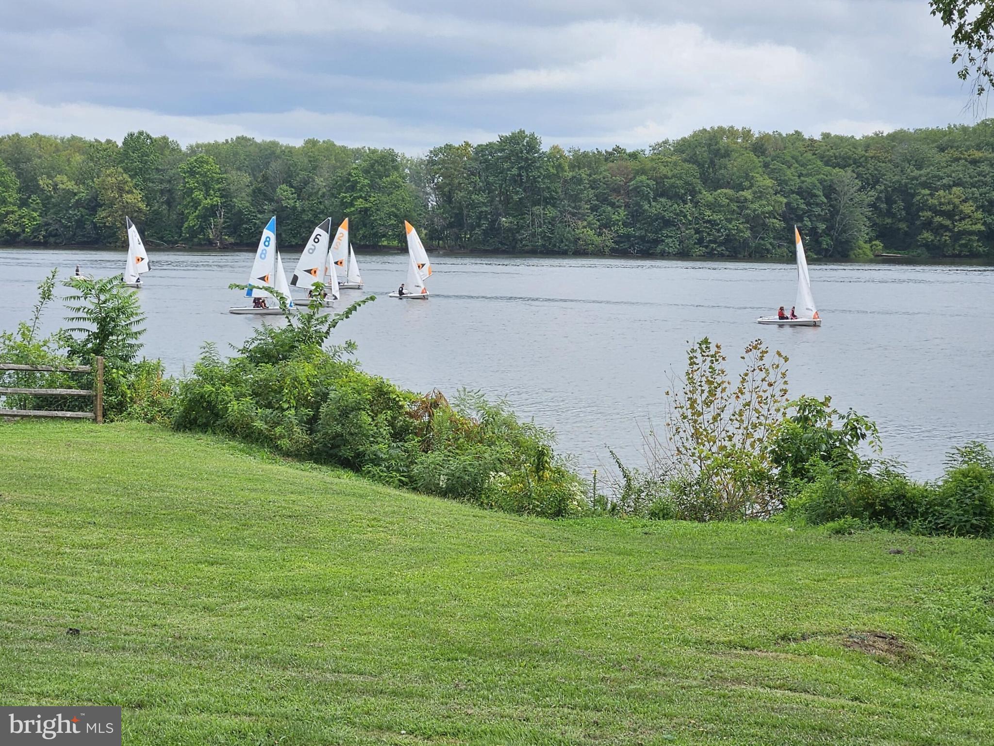RADCLIFFE COURT - Residential