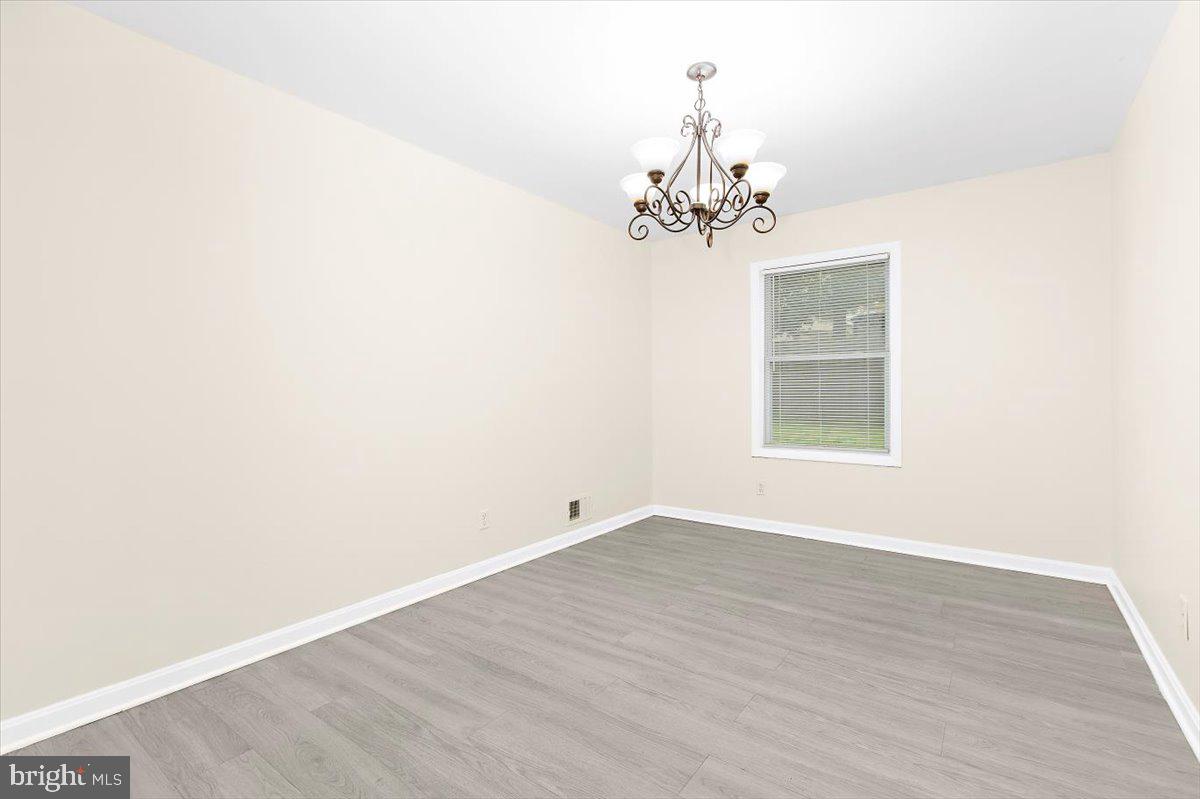 THE PROVINCES - Residential Lease