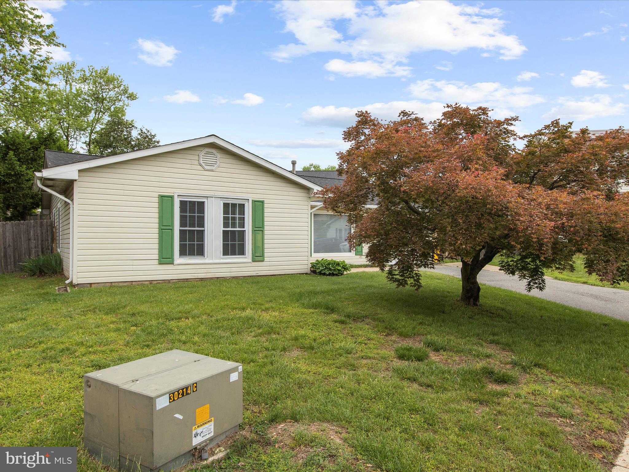 THE PROVINCES - Residential Lease