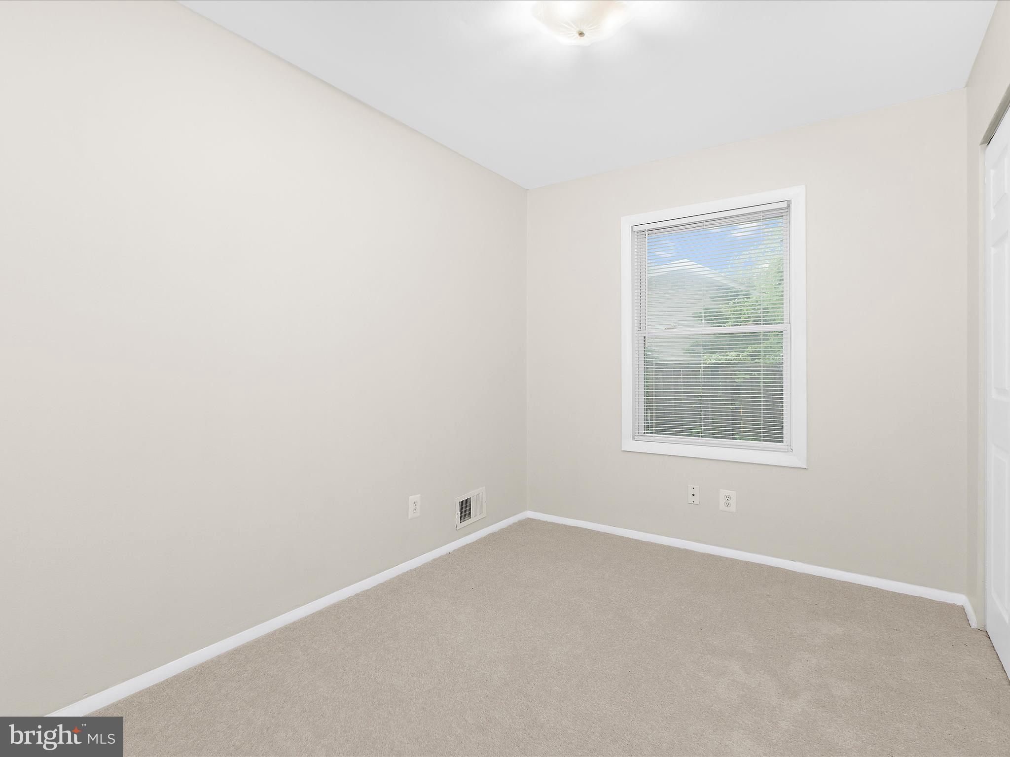 THE PROVINCES - Residential Lease