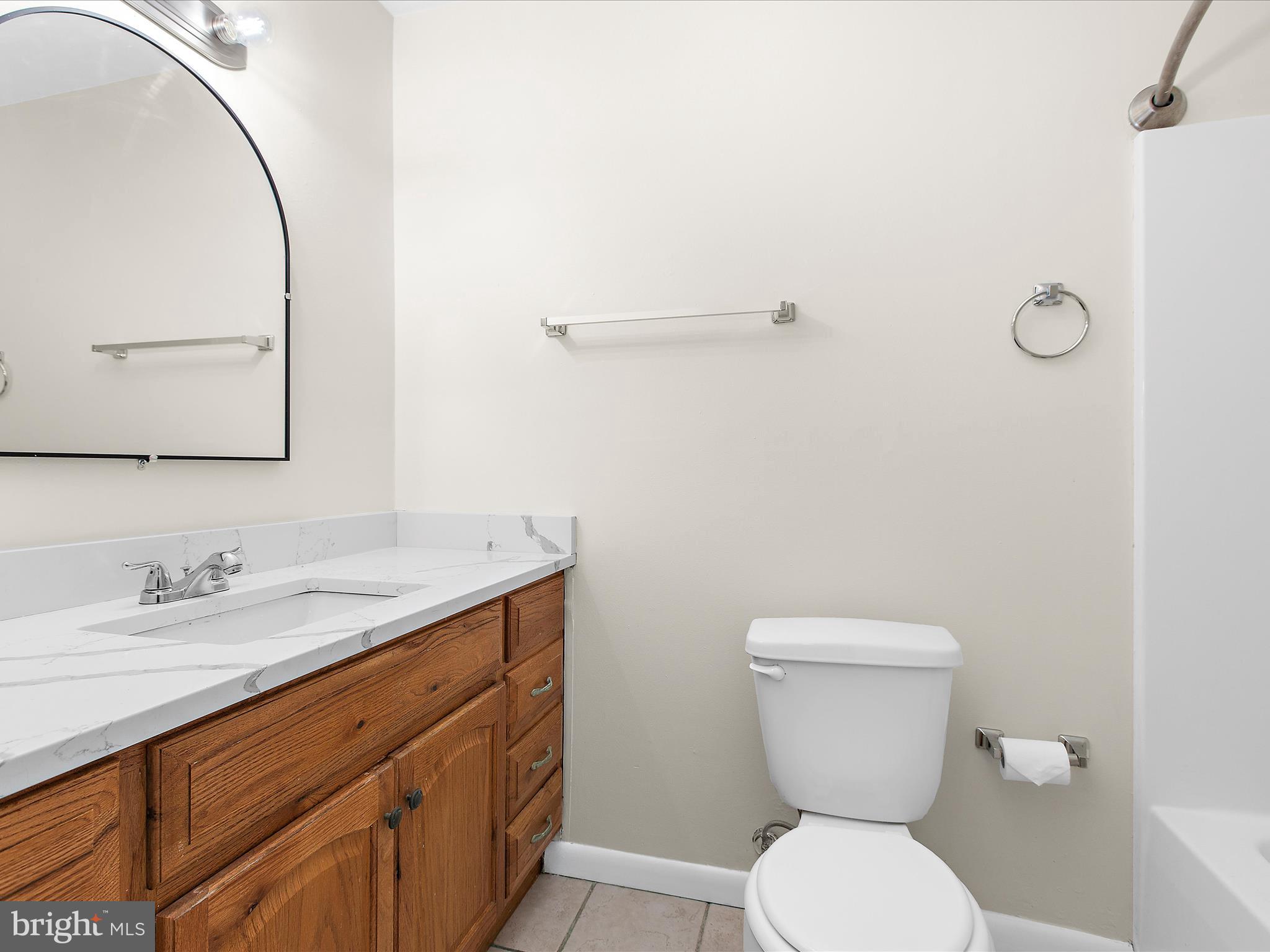 THE PROVINCES - Residential Lease