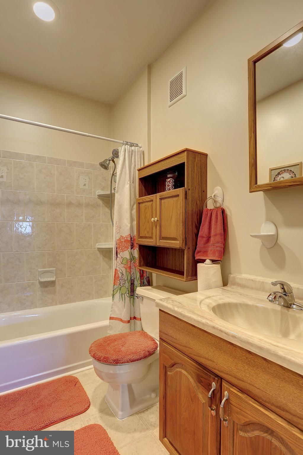 VIOLETVILLE - Residential