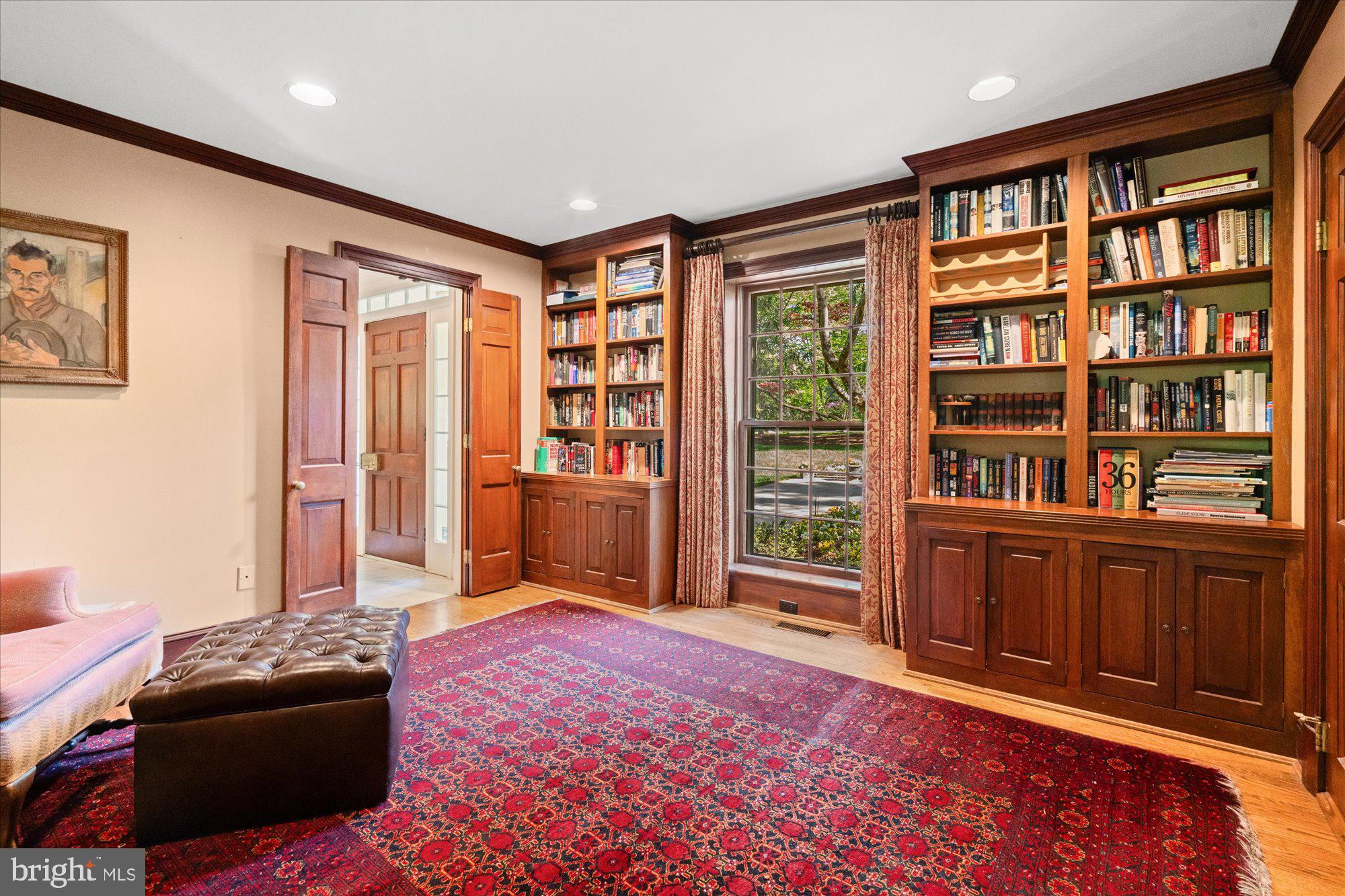 LONGWOOD - Residential