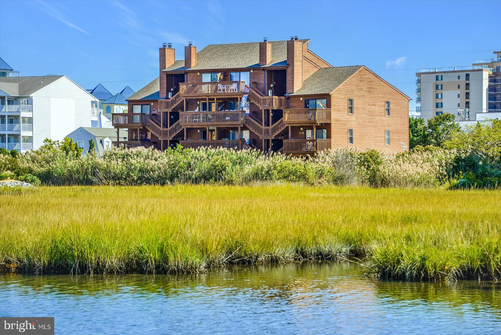 SUNSET LANDING - Residential