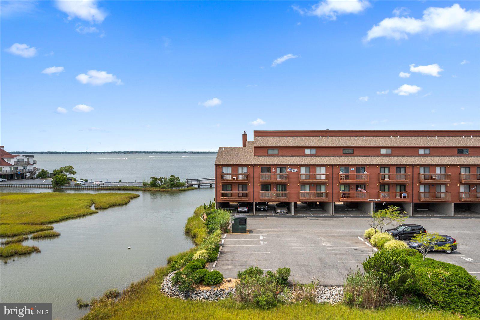 SUNSET LANDING - Residential