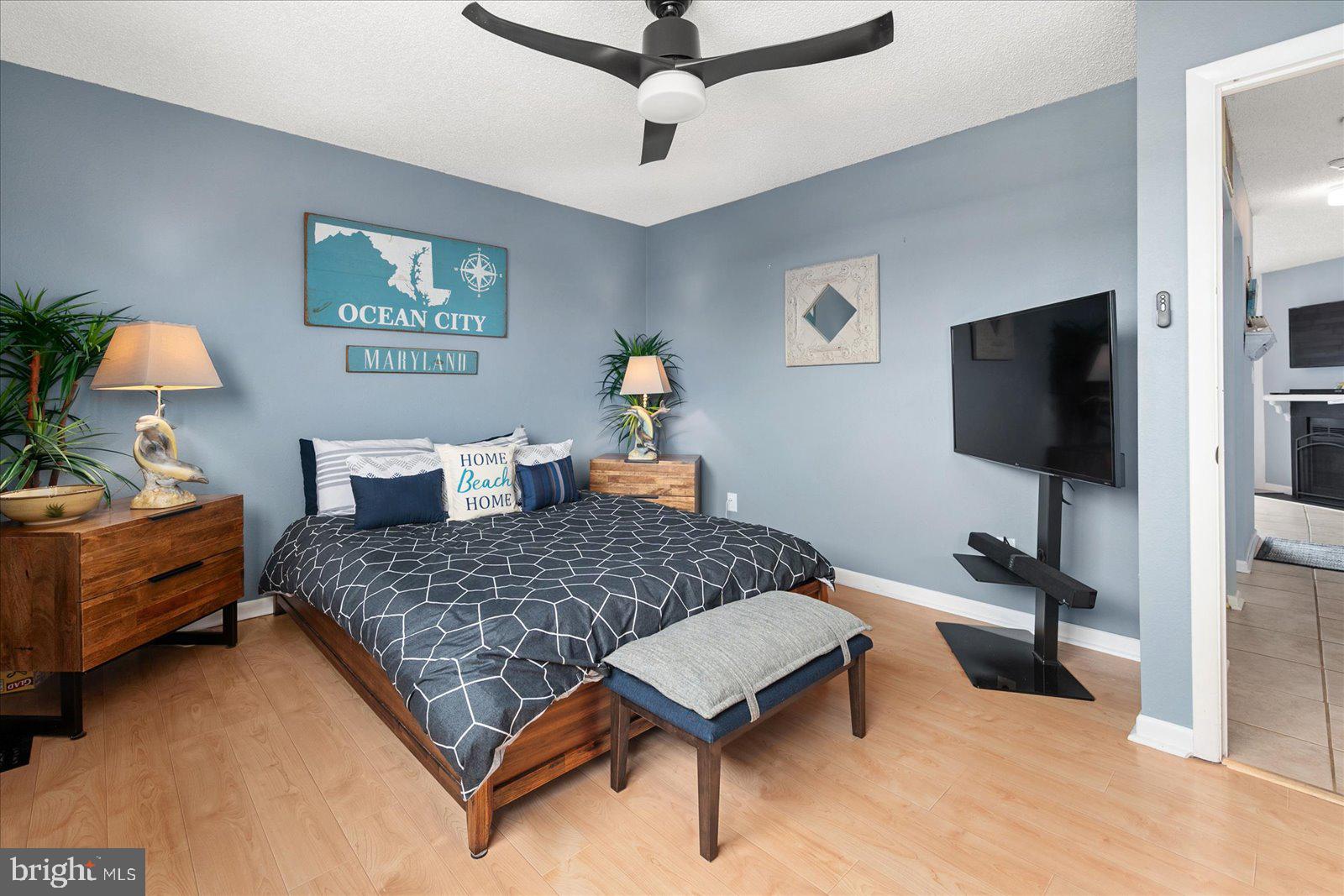 SUNSET LANDING - Residential