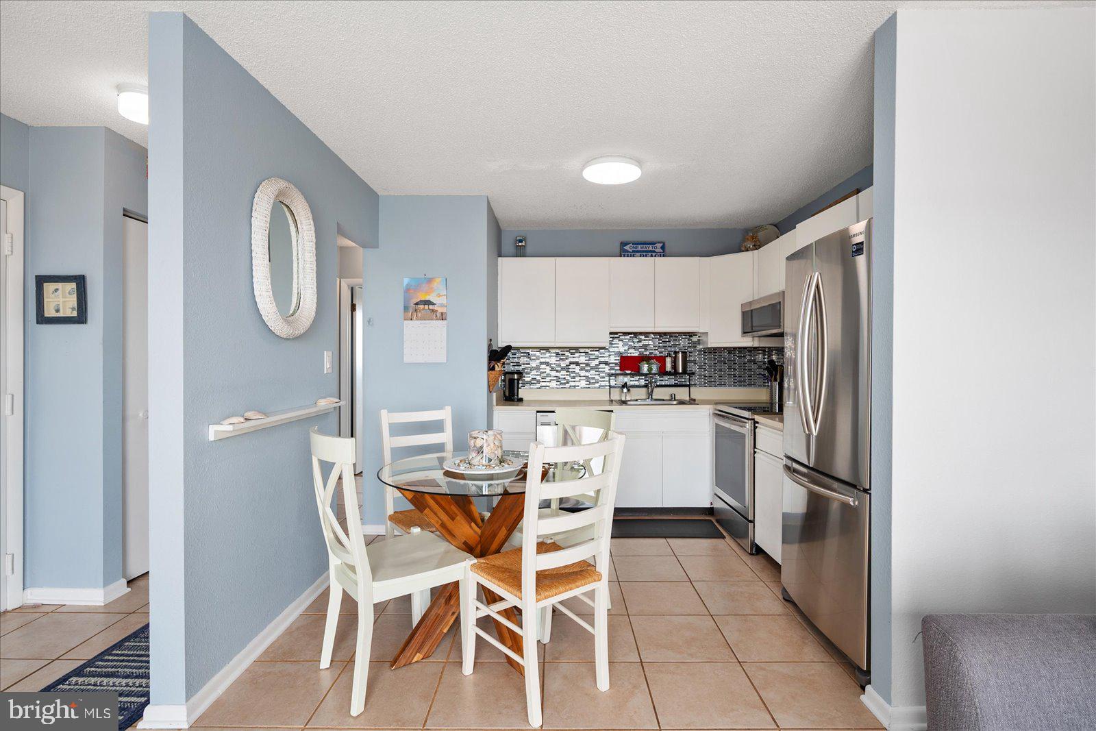 SUNSET LANDING - Residential