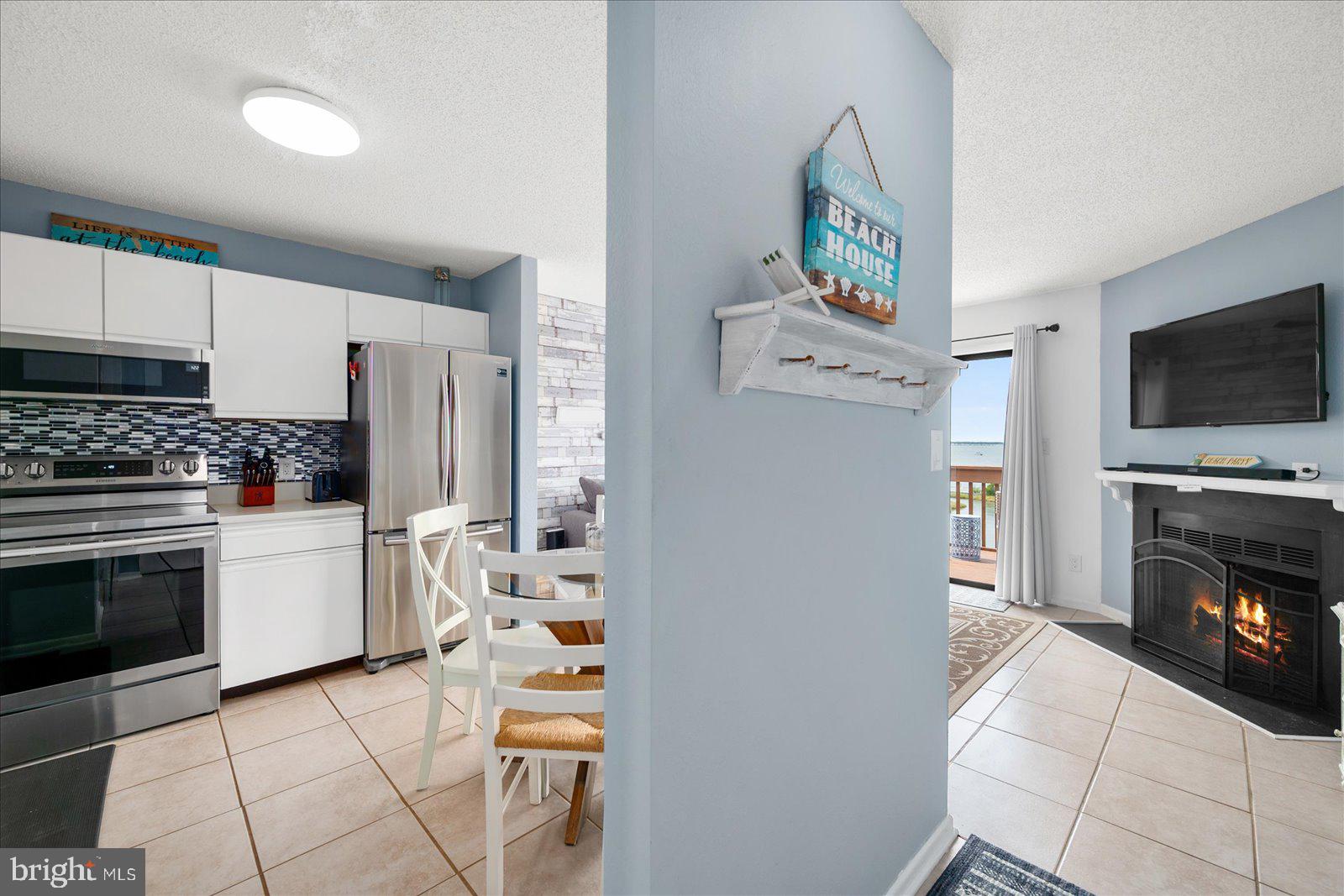 SUNSET LANDING - Residential