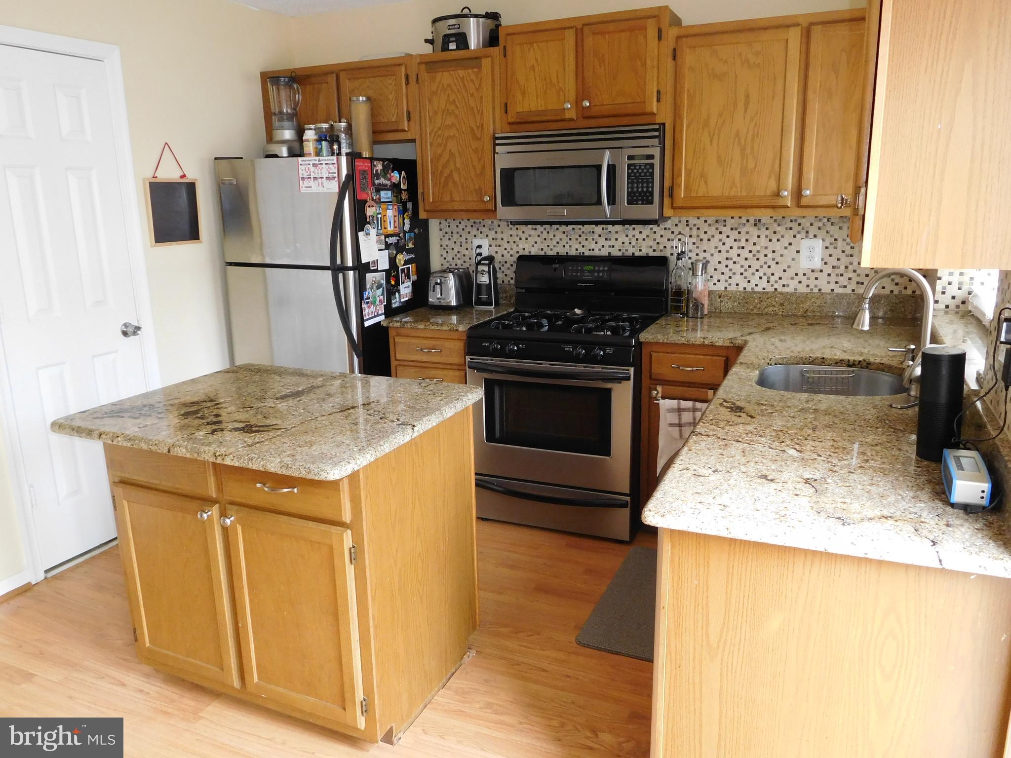 LANDSDOWNE - Residential Lease