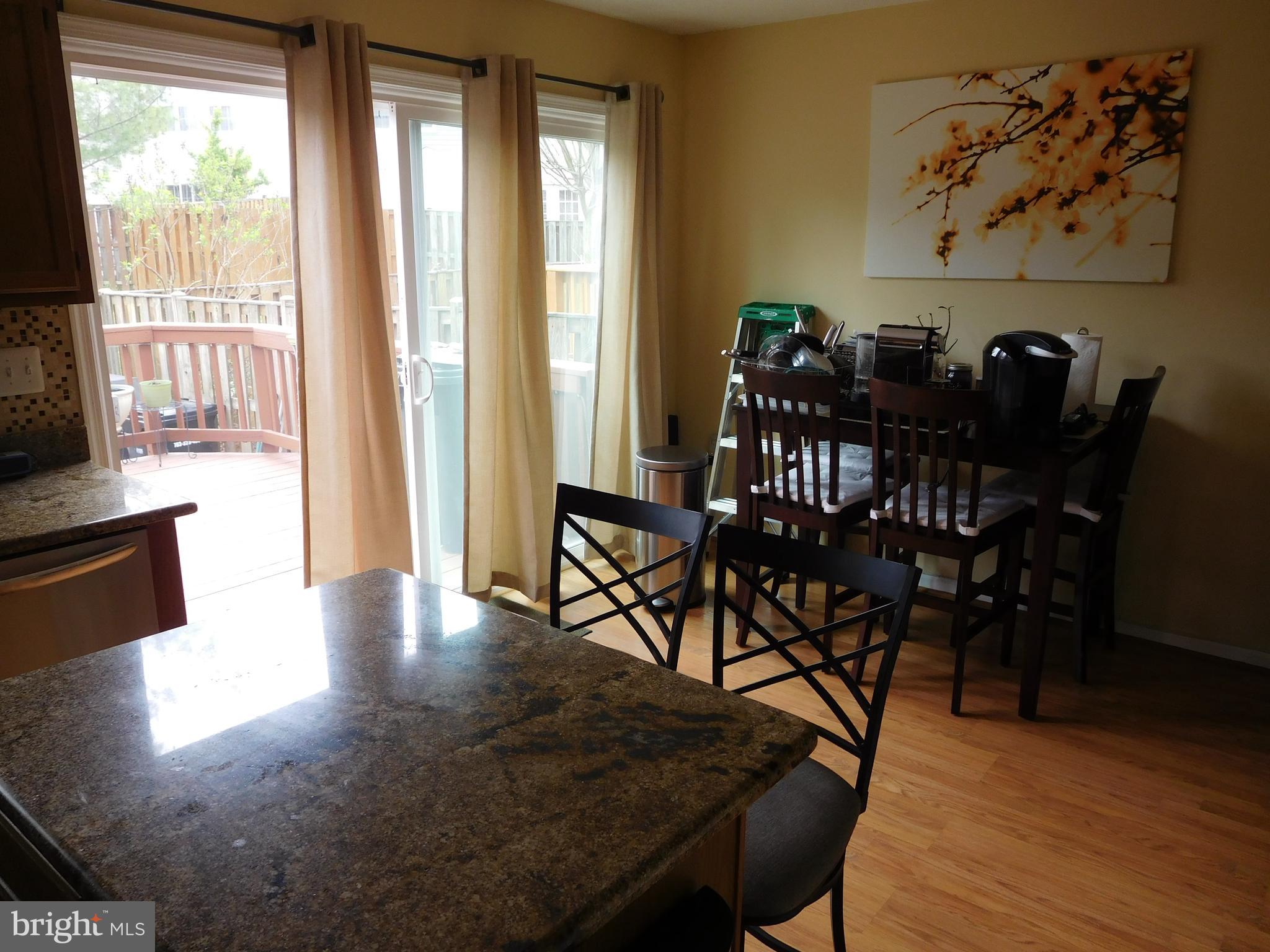 LANDSDOWNE - Residential Lease