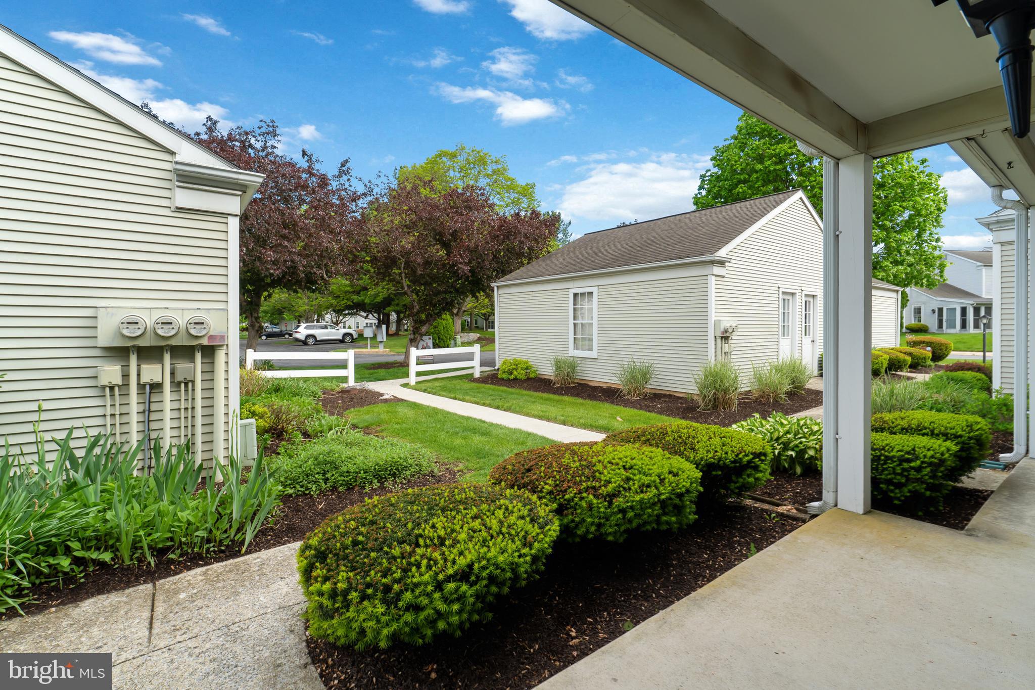 ROCKLEDGE - Residential