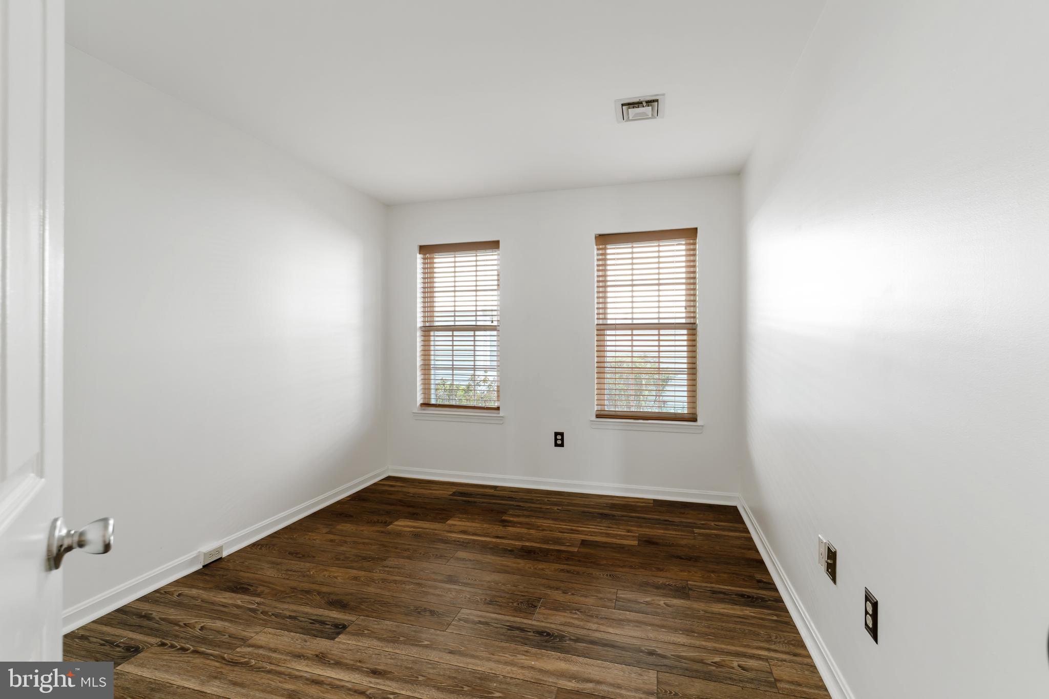 ROCKLEDGE - Residential