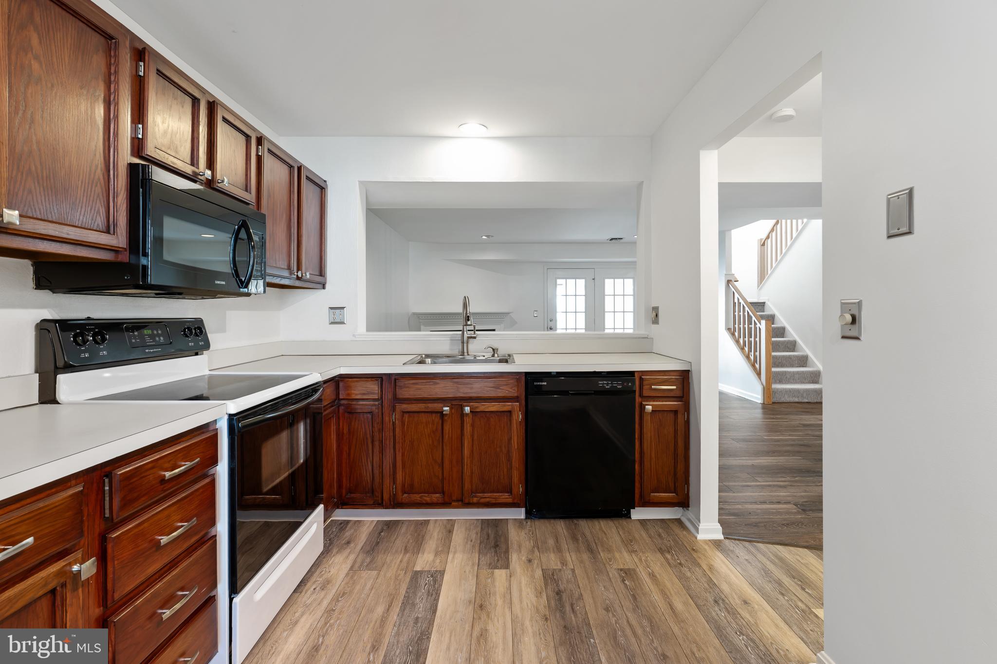 ROCKLEDGE - Residential