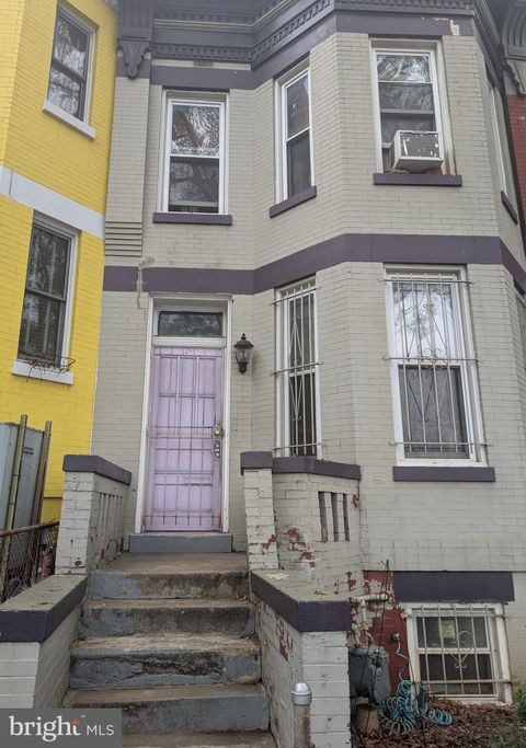 13 RHODE ISLAND AVENUE NE WASHINGTON DC 20002