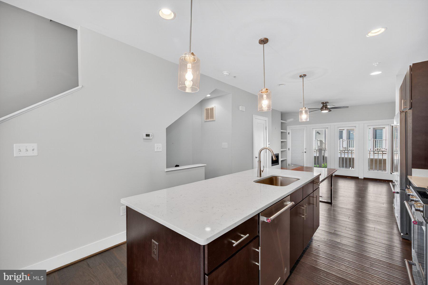 KING FARM IRVINGTON - Residential Lease