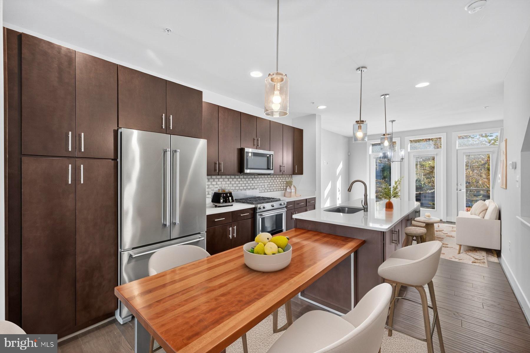 KING FARM IRVINGTON - Residential Lease