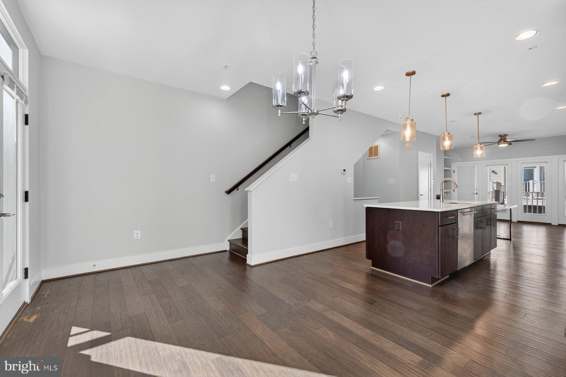 KING FARM IRVINGTON - Residential Lease