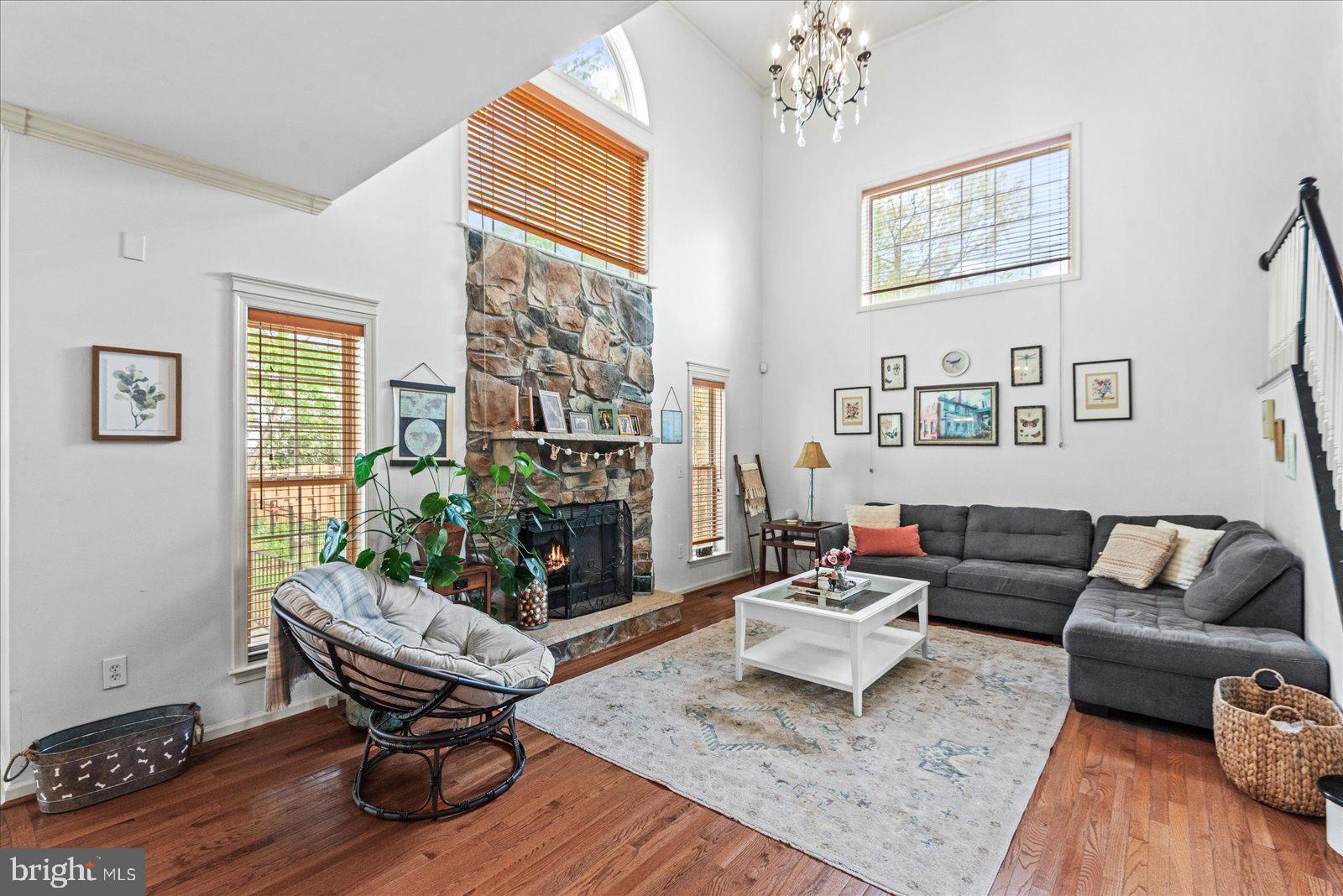 HAMPTON OAKS - Residential