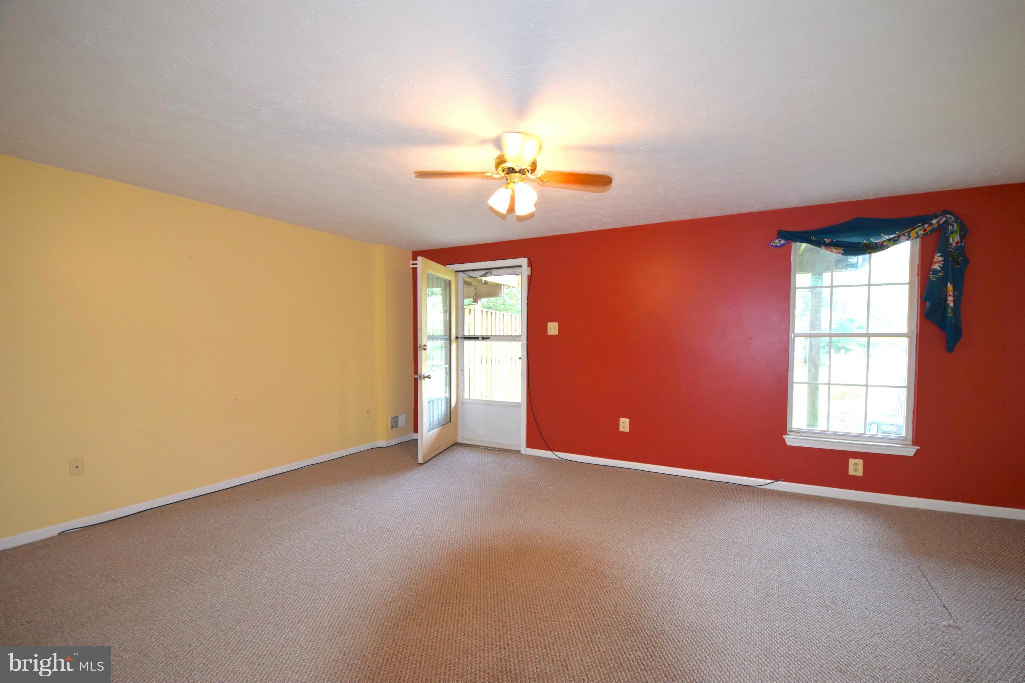 WEST SHORE - Residential