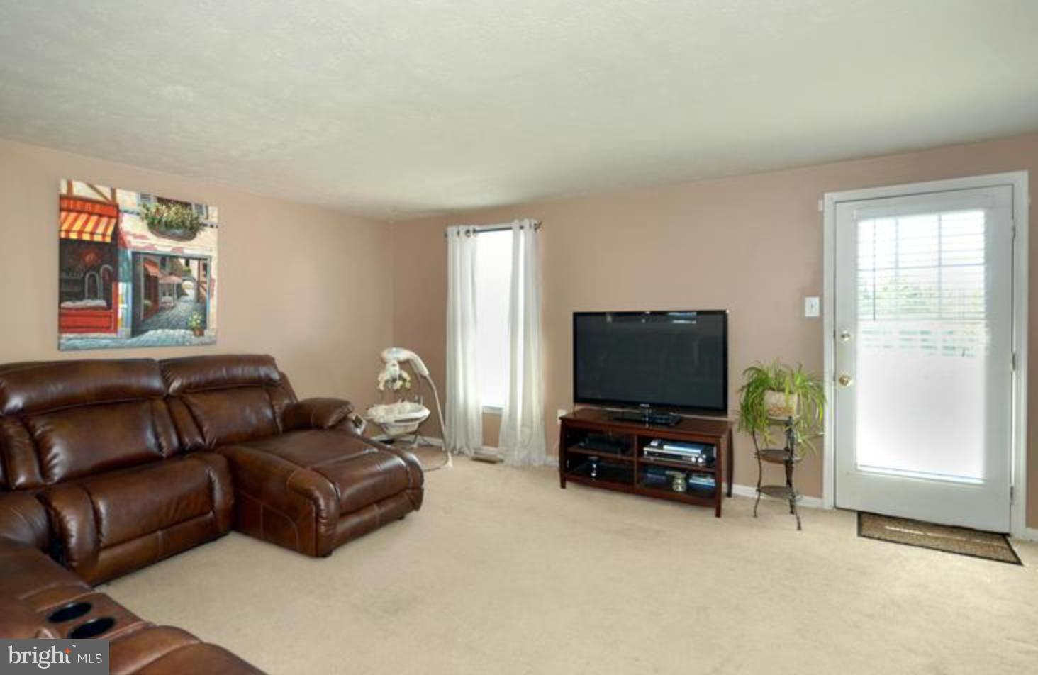 WEST SHORE - Residential