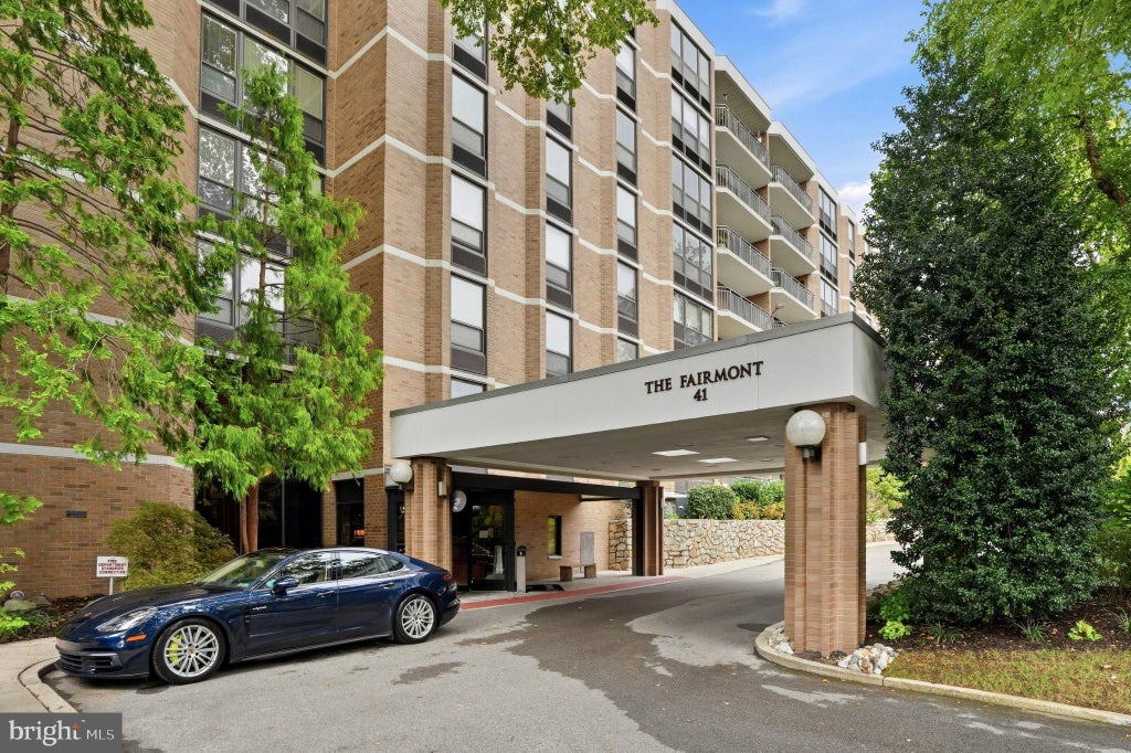 Photo of 41 Conshohocken State Road #603, BALA CYNWYD, PA 19004 (MLS # PAMC2195072)