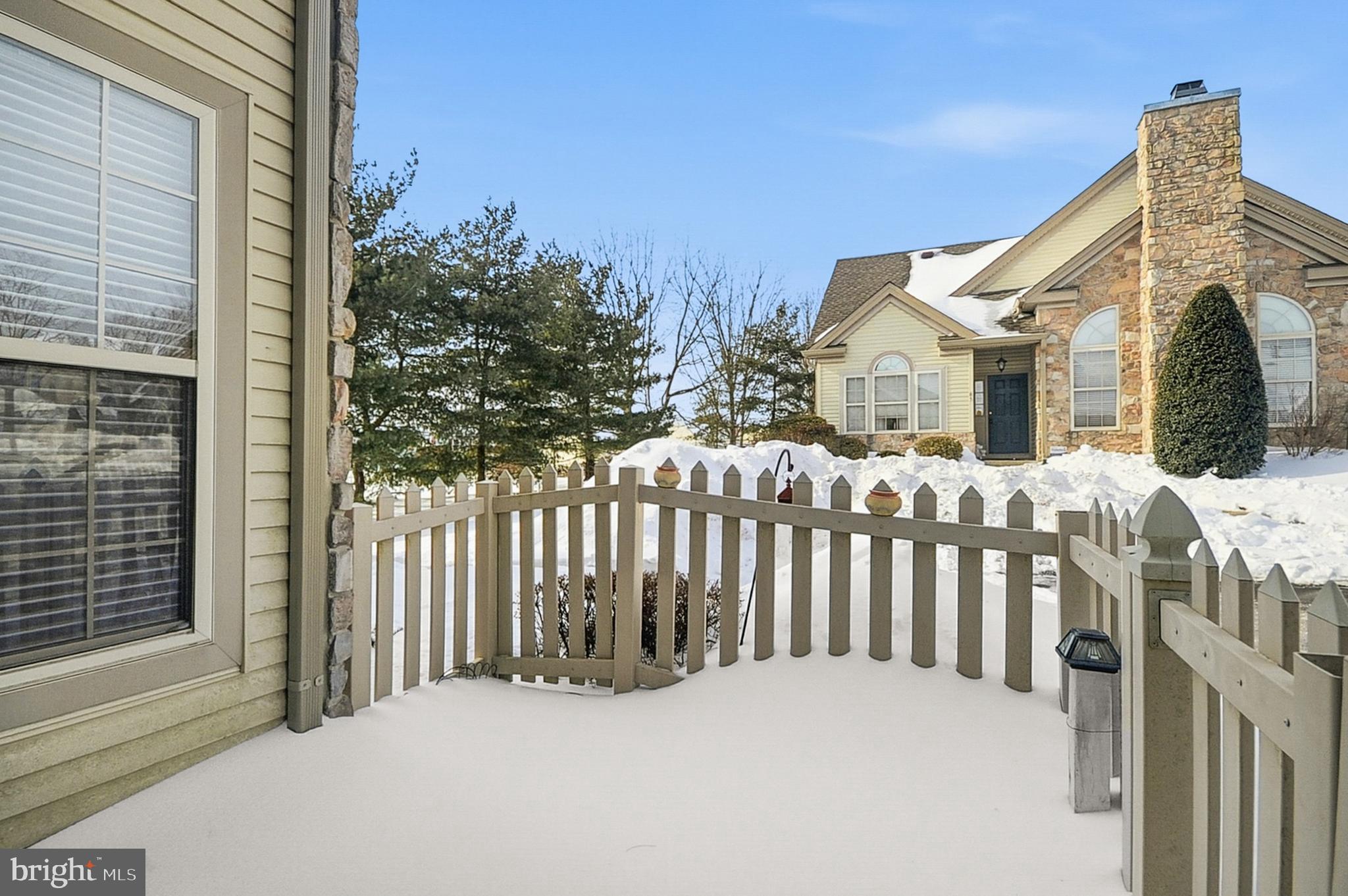 LEGACY OAKS - Residential