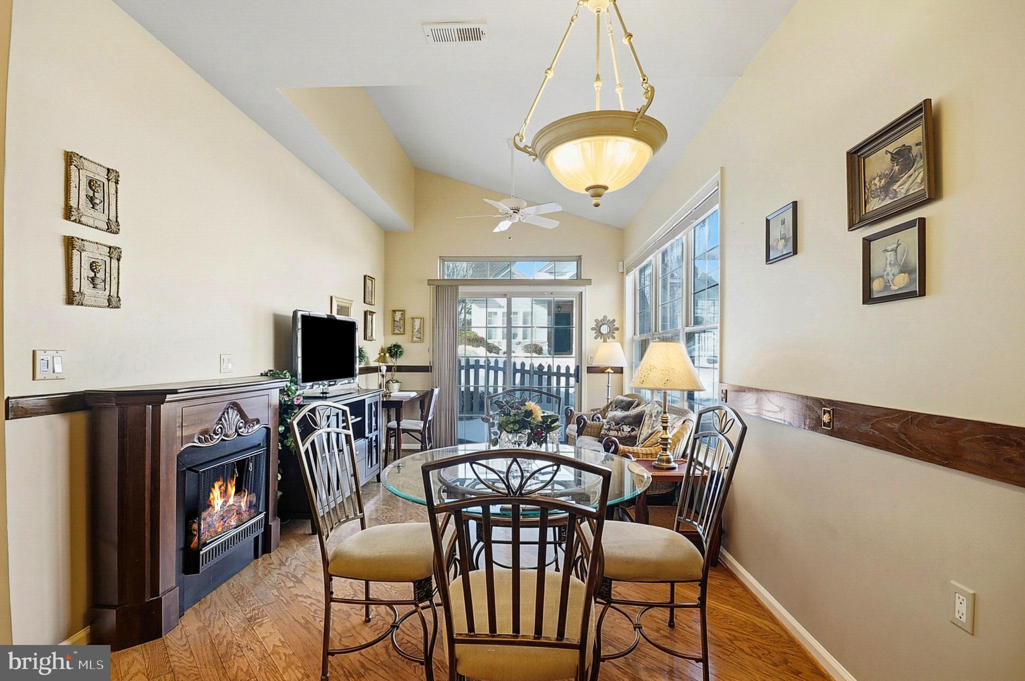 LEGACY OAKS - Residential