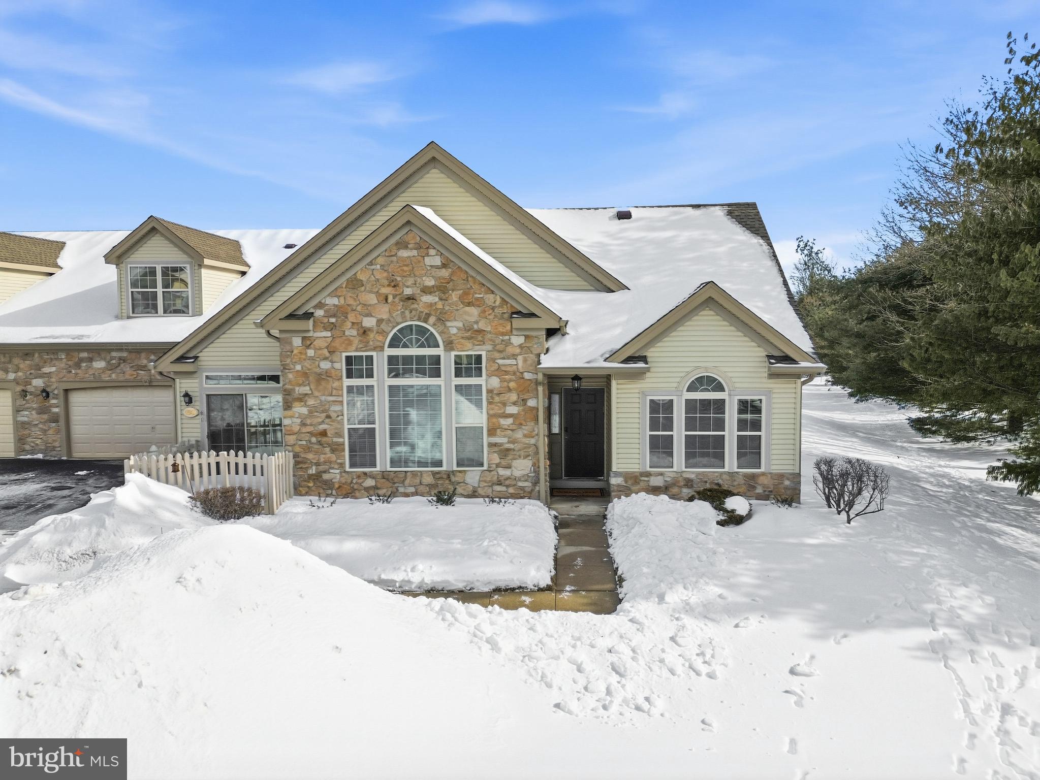 61 LEGACY OAKS DRIVE