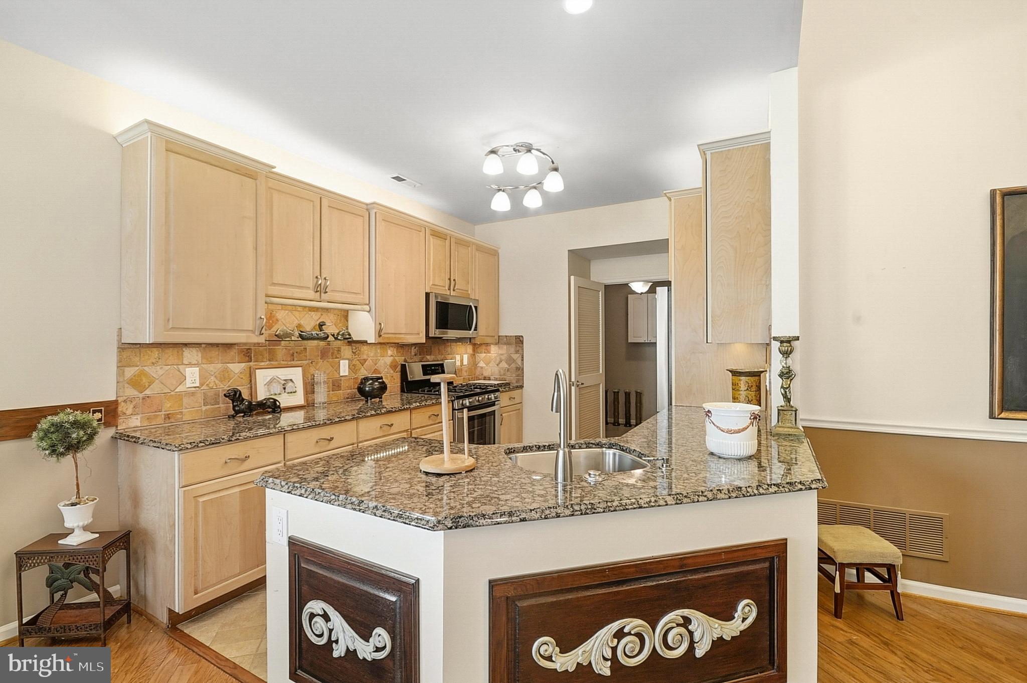 LEGACY OAKS - Residential