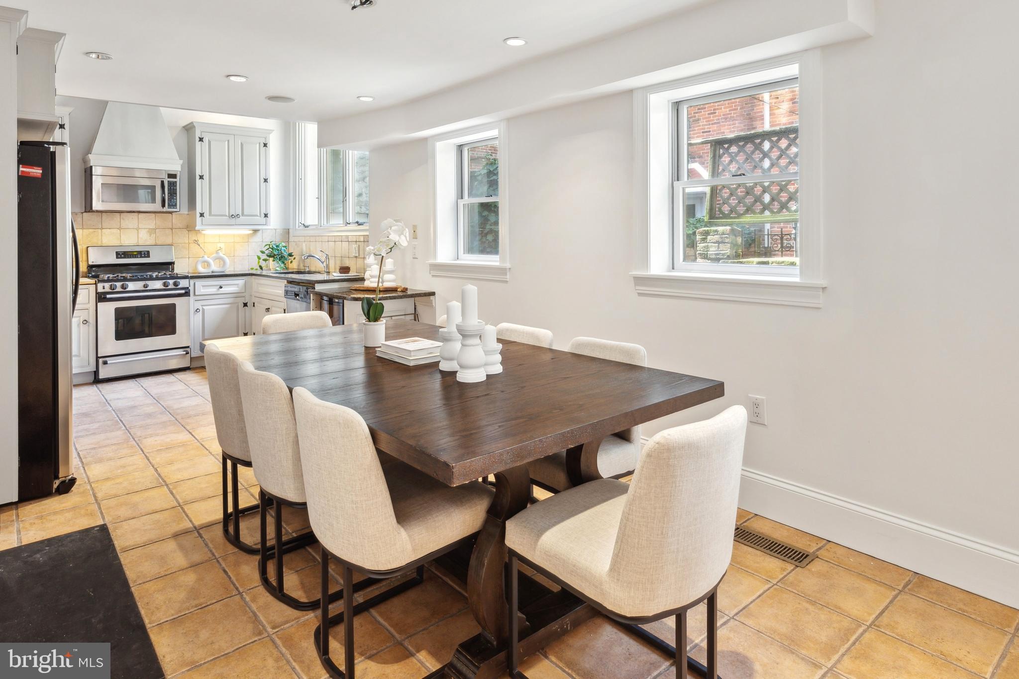 WASHINGTON SQ WEST - Residential