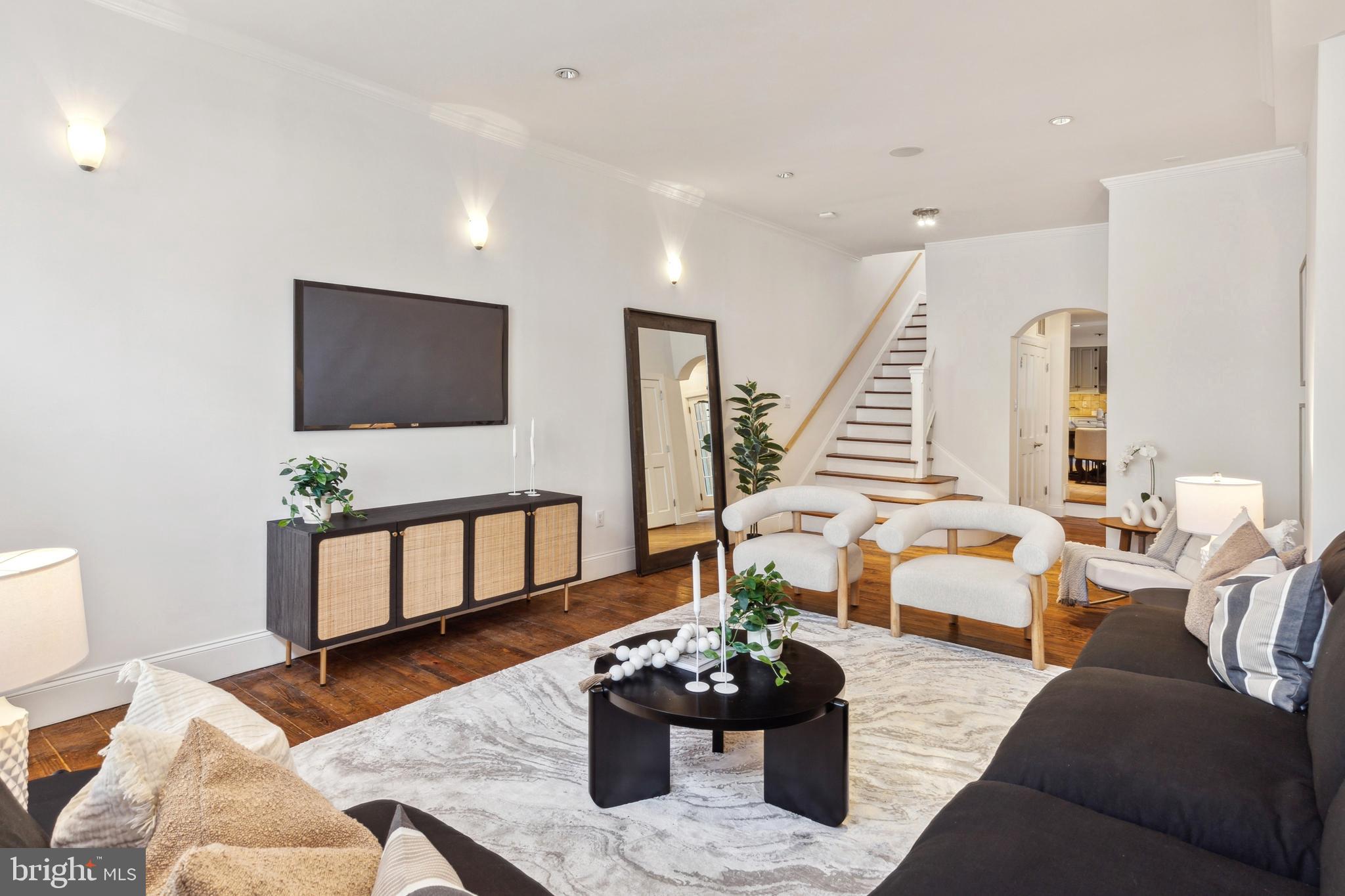 WASHINGTON SQ WEST - Residential