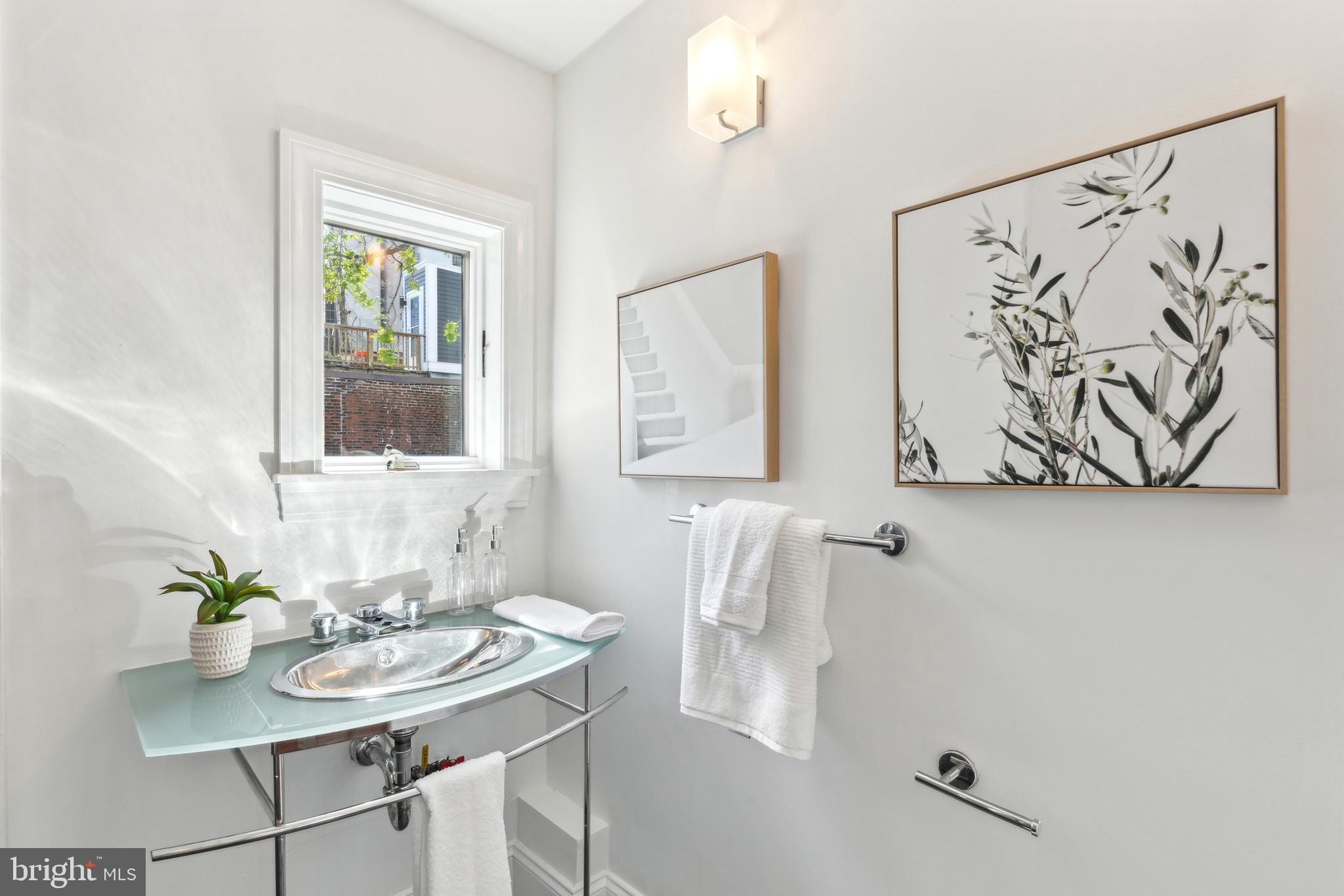 WASHINGTON SQ WEST - Residential