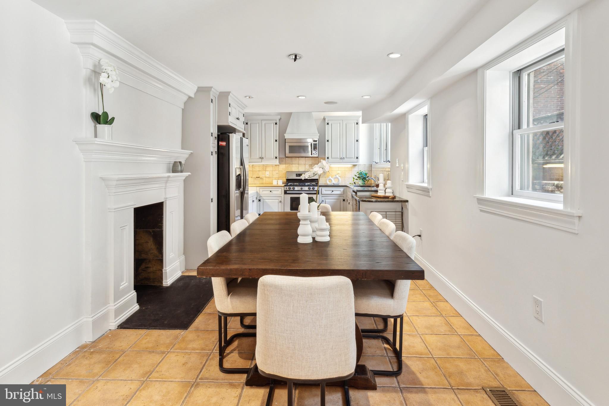 WASHINGTON SQ WEST - Residential