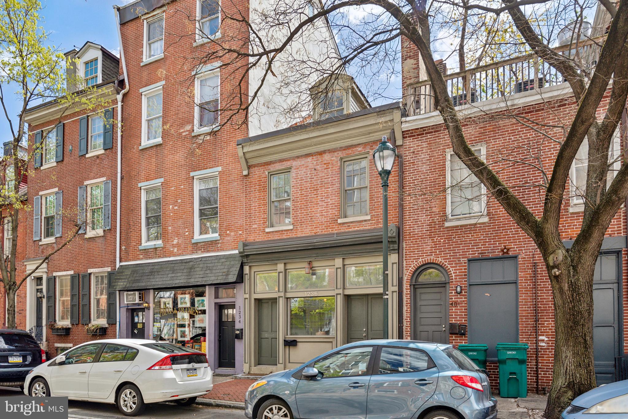 WASHINGTON SQ WEST - Residential