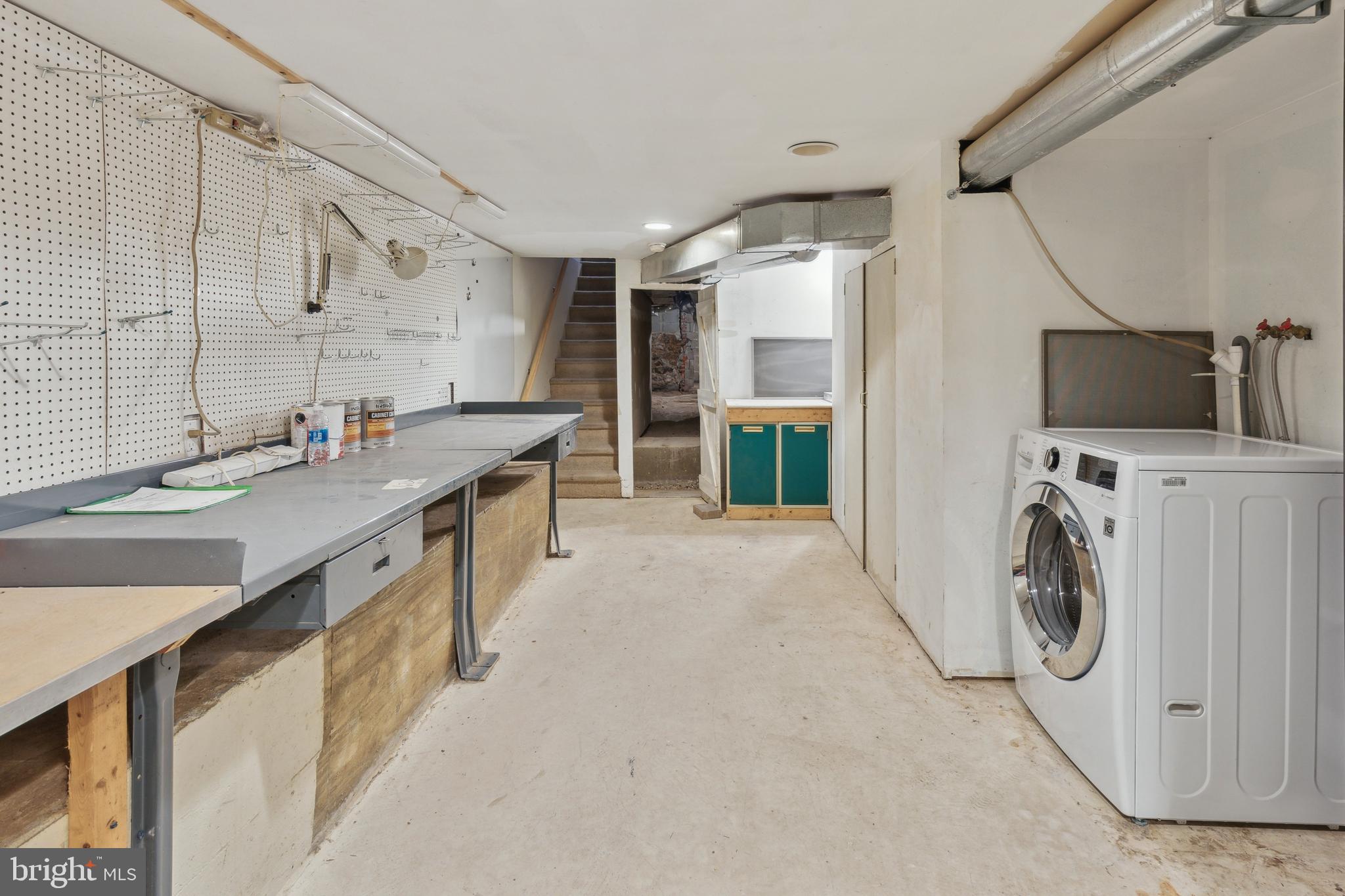 WASHINGTON SQ WEST - Residential