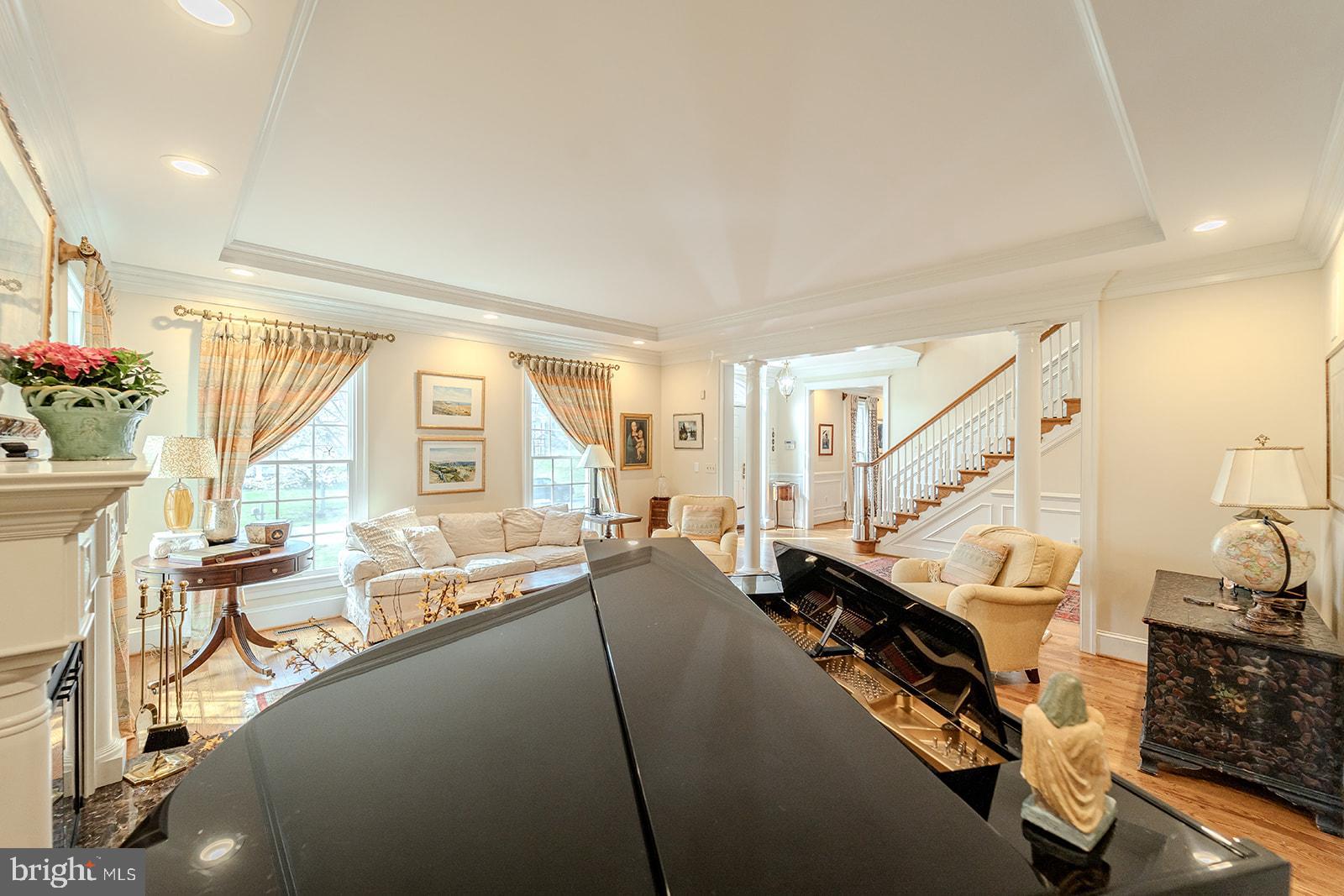 MCAULEY PARK - Residential