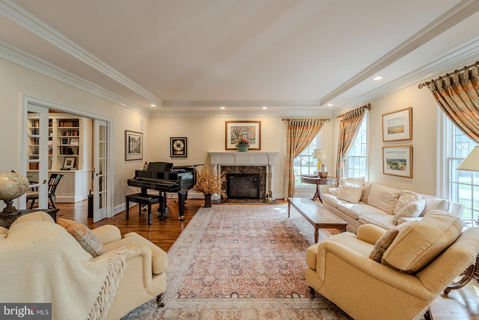 MCAULEY PARK - Residential