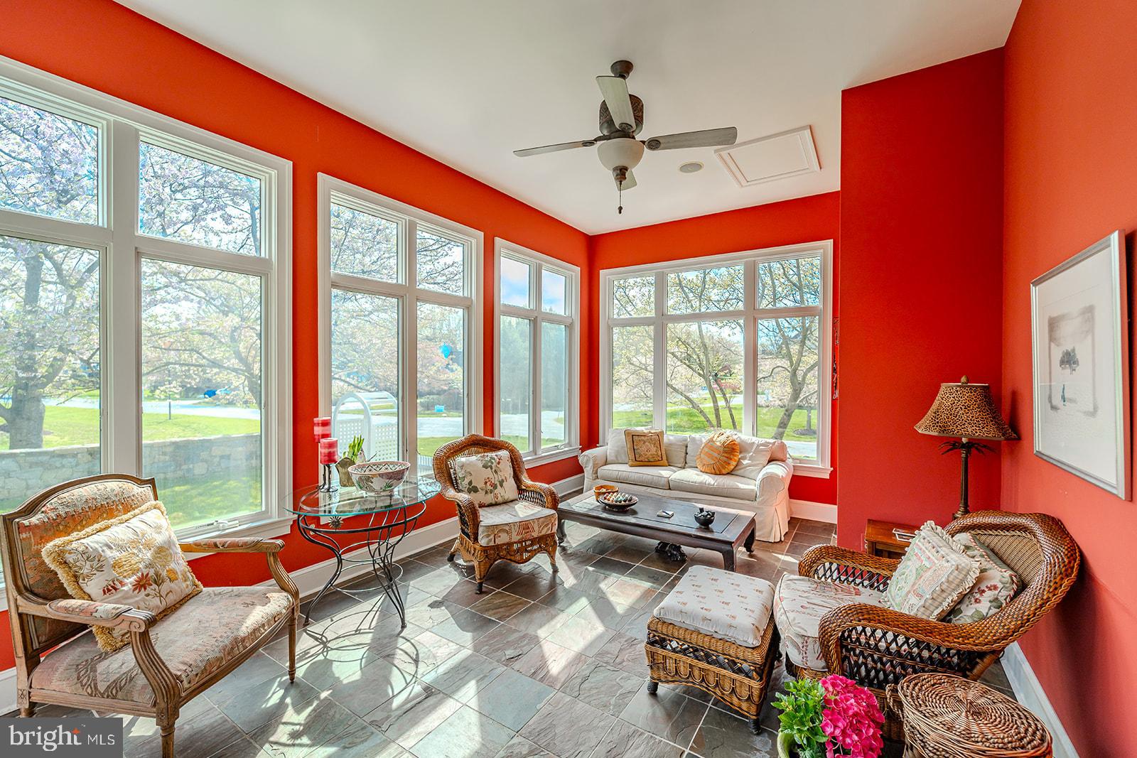 MCAULEY PARK - Residential