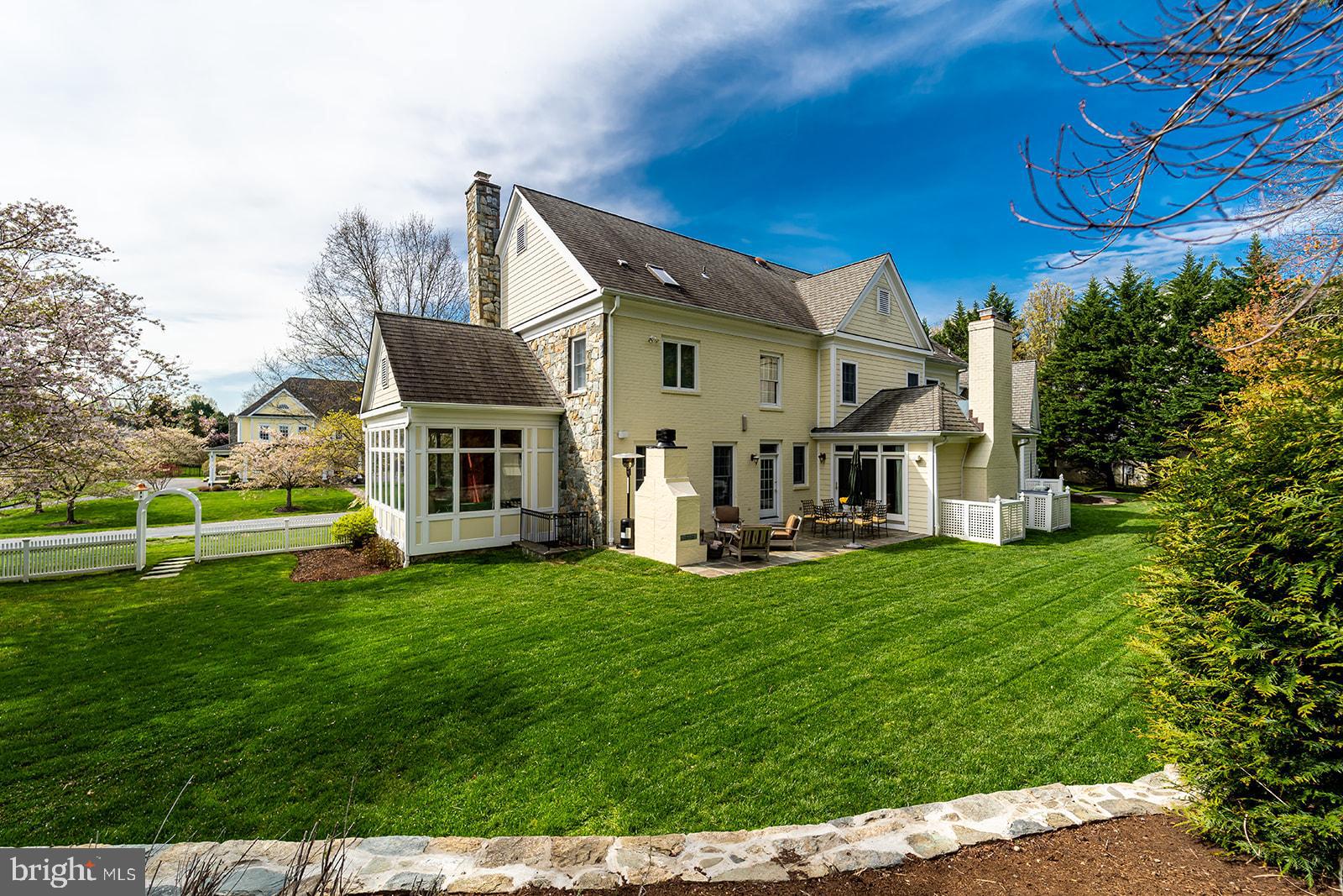 MCAULEY PARK - Residential