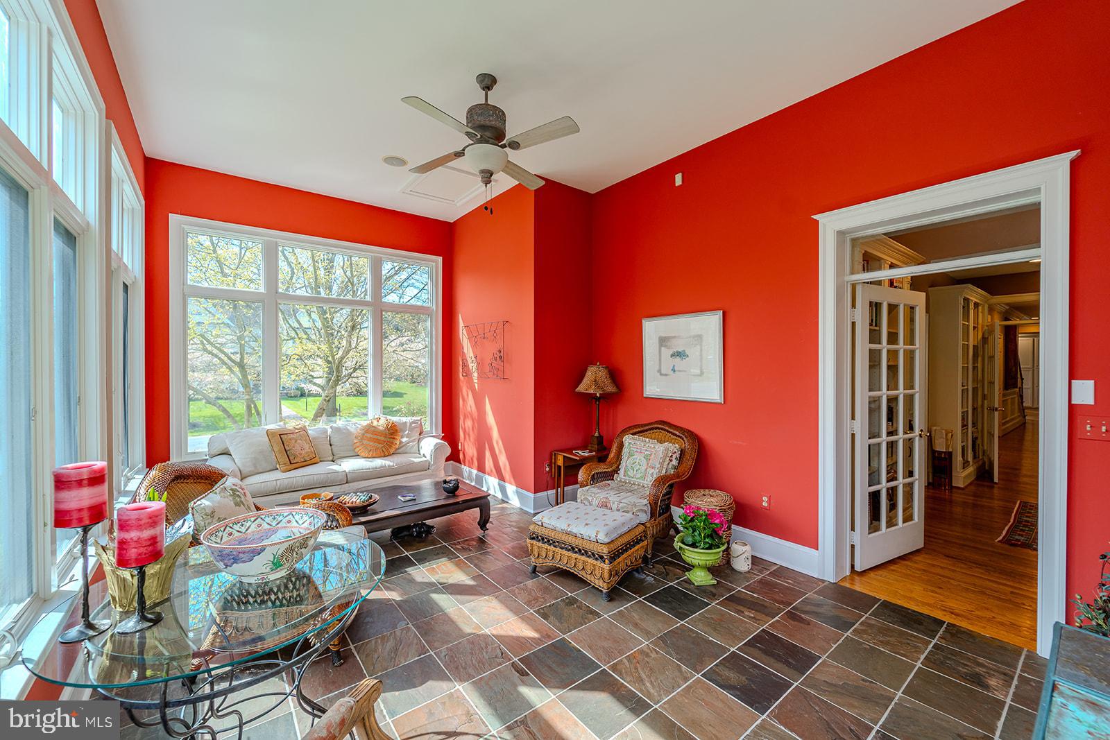 MCAULEY PARK - Residential