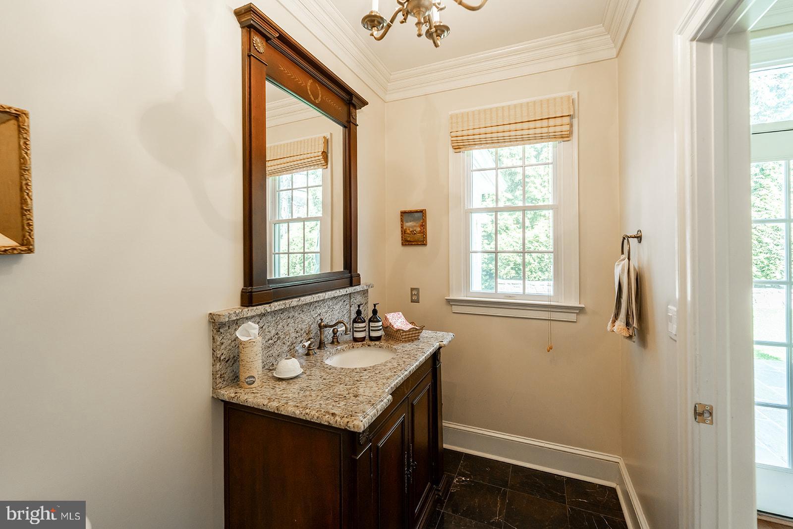 MCAULEY PARK - Residential