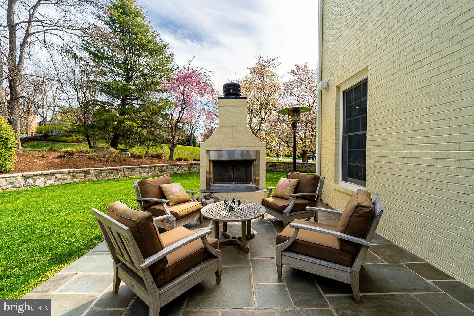 MCAULEY PARK - Residential