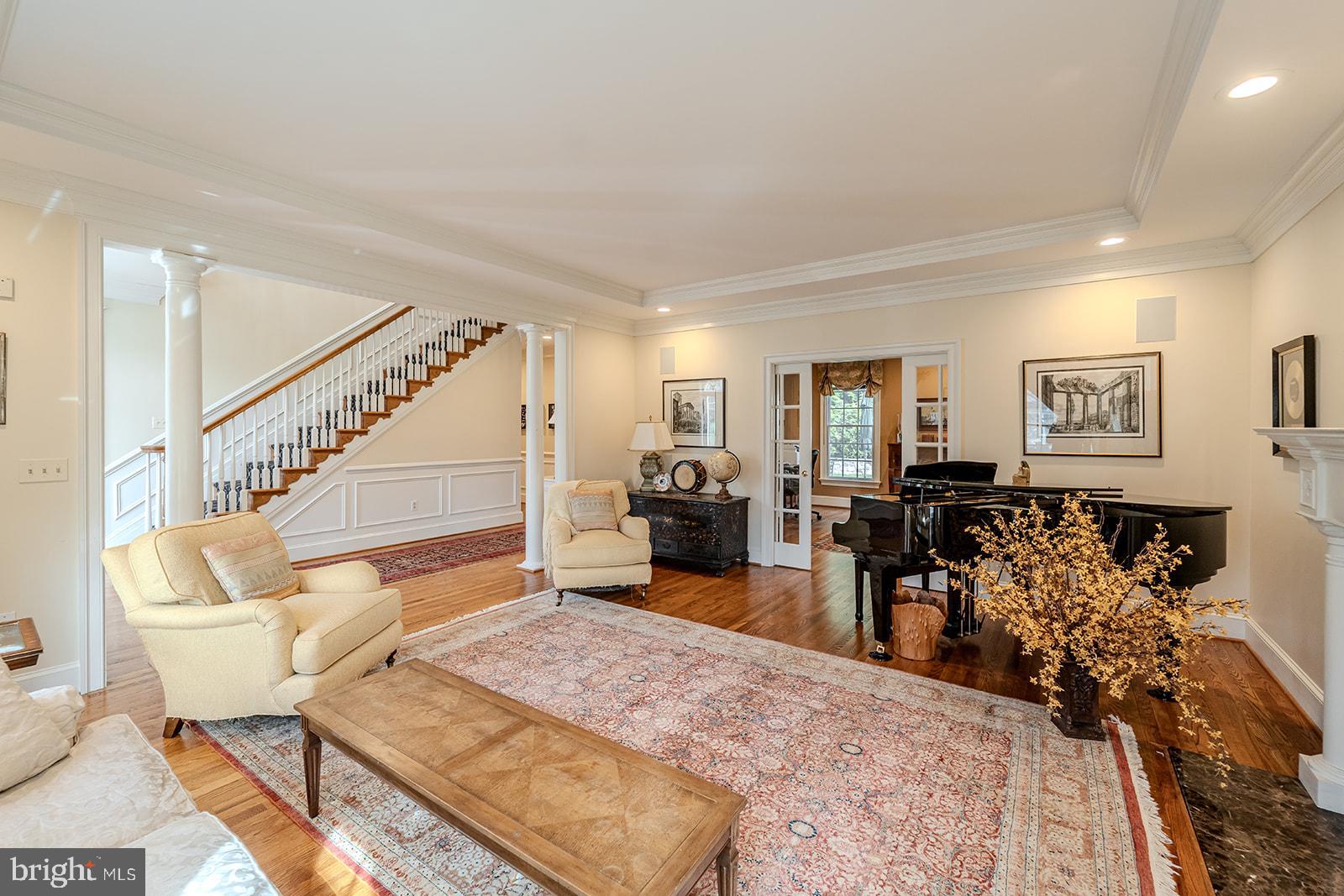 MCAULEY PARK - Residential