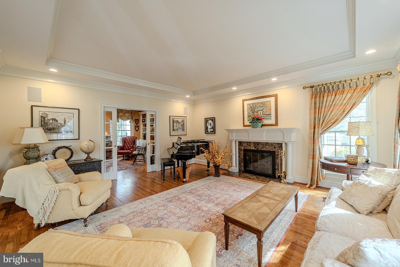 MCAULEY PARK - Residential