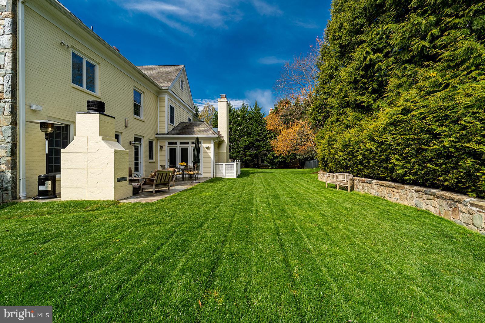 MCAULEY PARK - Residential